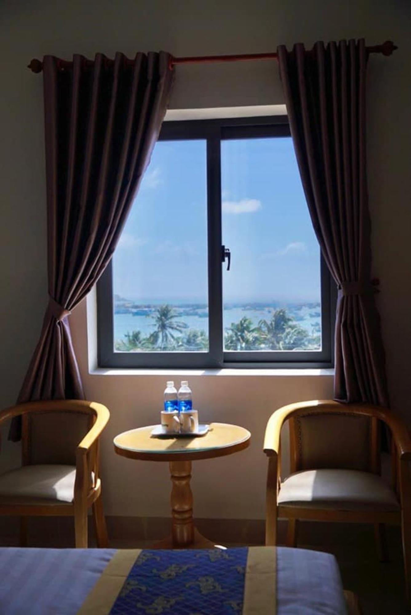 Bien Dong Hotel Dao Phu Quy Cu Lao Thu Exterior foto